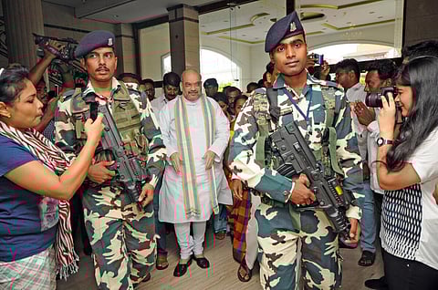 அமித் ஷா பாதுகாப்பில் விதிமுறை மீறல்