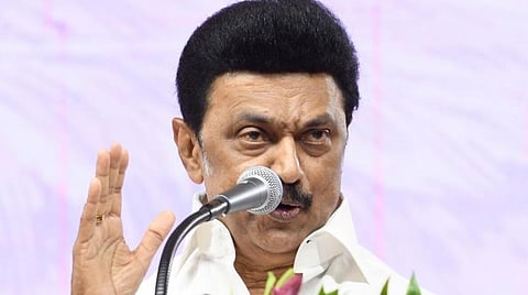 வளர்ச்சிக்கு மட்டுமே பயன்படுத்த வேண்டும்; தகவல் தொழில்நுட்பத்துக்கு அடிமையாகக் கூடாது: முதல்வர் ஸ்டாலின் அறிவுரை