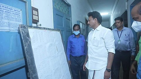 பிளஸ் 2 பொதுத் தேர்வில் பங்கேற்காத மாணவர்களை கண்டறிய நடவடிக்கை: பள்ளிக்கல்வி அமைச்சர் அன்பில் மகேஸ் தகவல்