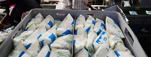 ஆவின் பால் | கோப்புப் படம்