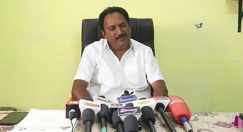 நிர்வாகிகள் மீது அதிருப்தி: பாஜகவில் இருந்து சேலம் கிழக்கு மாவட்ட செயலாளர் விலகல்