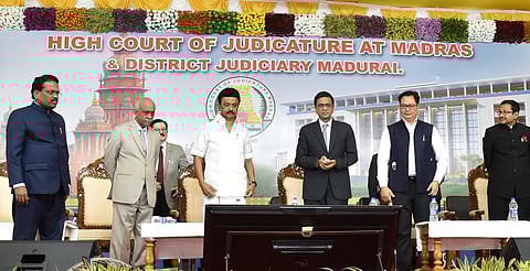 கட்டிடங்களை திறந்து வைத்த தலைமை நீதிபதி