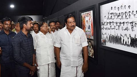 “என்னை இரண்டு புகைப்படங்கள் கலங்கடித்தன” - ‘ஸ்டாலின் 70’ கண்காட்சியை பார்வையிட்ட நடிகர் சூரி