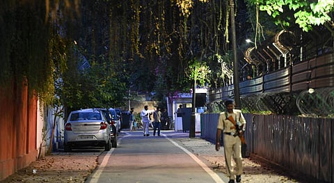 தகுதி நீக்கத்தை அடுத்து அரசு பங்களாவை காலி செய்ய ராகுல் காந்திக்கு நோட்டீஸ்