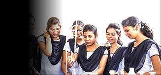 அறிவியல் மாணவர்களுக்கும் உதவட்டும் அரசு!