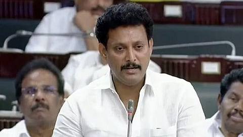 பாடத்துக்கு ஒருவர் வீதம் அரசு நடுநிலை பள்ளிகளில் 5 ஆசிரியர்கள் நியமனம்: பேரவையில் அமைச்சர் அன்பில் மகேஸ் தகவல்