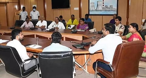 காலை 7 முதல் 11, மாலை 4 முதல் இரவு 9 மணி வரை தூத்துக்குடி நகருக்குள் கனரக வாகனங்கள் வரத் தடை