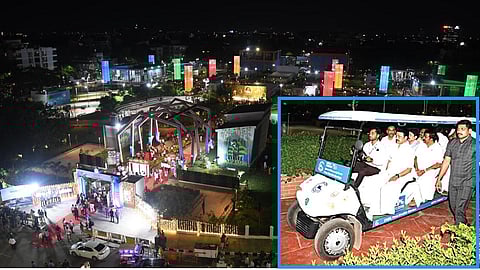 சென்னை செனாய் நகரில், ரூ.18 கோடி செலவில் மறுசீரமைக்கப்பட்ட திரு.வி.க. பூங்காவை முதல்வர் மு.க.ஸ்டாலின் பொதுமக்கள் பயன்பாட்டுக்காக திறந்து வைத்து பார்வையிட்டார். அமைச்சர்கள், சென்னை மெட்ரோ ரயில் நிறுவனத்தின் உயர் அலுவலர்கள் உடனிருந்தனர்.