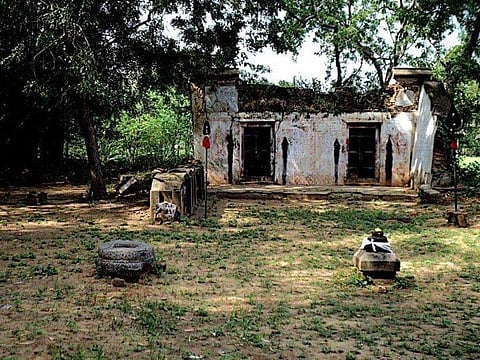 கும்பகோணம் அய்யனார் கோயில் பகுதியில் சாலை அமைக்கும் பணி தீவிரம்