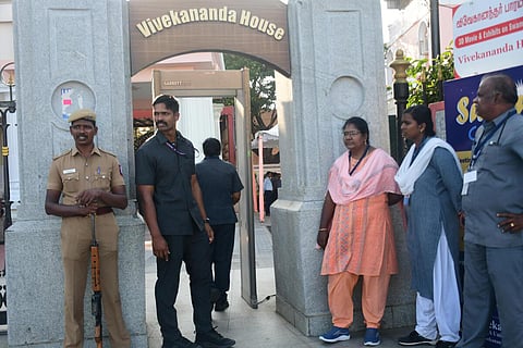 பிரதமர் மோடி இன்று சென்னை வருகை - 22,000 போலீஸாருடன் 5 அடுக்கு பாதுகாப்பு