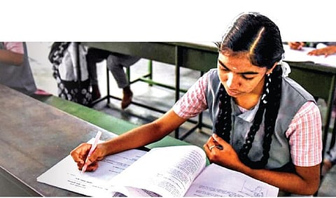 தேவையா பிளஸ் ஒன் பொதுத் தேர்வு?