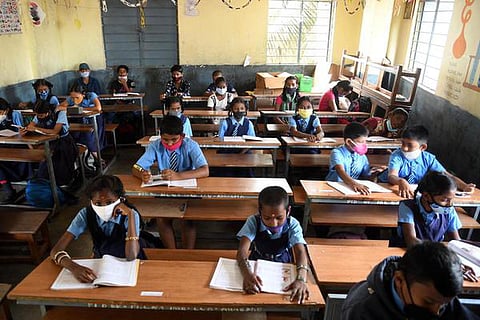 அரசுப் பள்ளிகளில் 4, 5-ம் வகுப்புகளுக்கு இறுதி பருவத் தேர்வு: தொடக்கக் கல்வித் துறை வழிமுறைகள் வெளியீடு