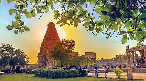 ஒளிப்படம்: ஸ்ரீராம சந்தோஷ்