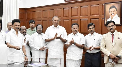 முதல்வர் தொடங்கி வைத்தார்