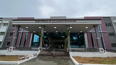 கோடை விடுமுறை: கல்லூரி கல்வி இயக்குநரகம் விளக்கம்