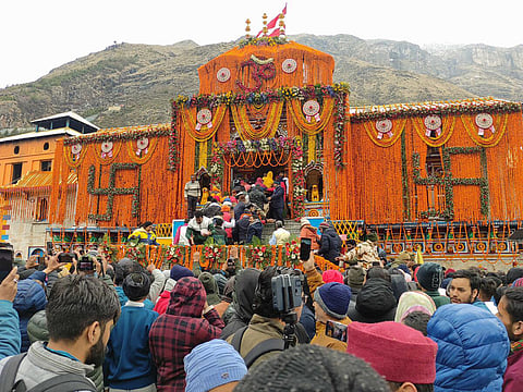 உத்தராகண்டில் பத்ரிநாத் கோயில் திறப்பு - பக்தர்களுக்கு முதல்வர் புஷ்கர் சிங் தாமி வாழ்த்து