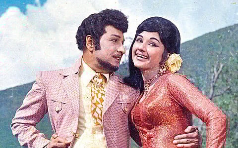 உலகம் சுற்றும் வாலிபன் 50: நெருக்கடிகளை மீறிய நெத்தியடி!