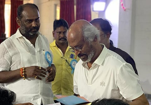 தமிழ் திரைப்படத் தயாரிப்பாளர்கள் சங்கத் தேர்தல் - வாக்களித்தார் ரஜினிகாந்த்