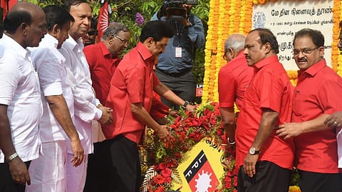 சென்னை சிந்தாதிரிப்பேட்டை மே தின பூங்காவில் நேற்று நடைபெற்ற நிகழ்வில் முதல்வர் ஸ்டாலின்.