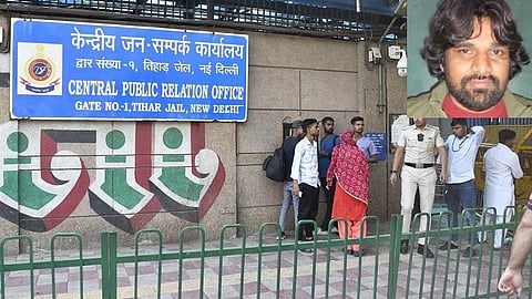 உள்படம் கொலையான கேங்ஸ்டர் டில்லு தஜுபுரியா