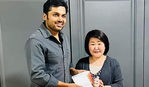 “பொ.செ 2 அட்டகாசம்” - சென்னை வந்து படம் பார்த்த பின் கார்த்தியை சந்தித்த ஜப்பான் ரசிகை