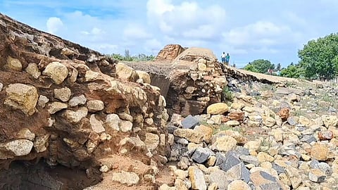 கனமழை பெய்தும் தேக்கிவைக்க முடியாமல் கடலில் சேரும் மழைநீர் - புதுச்சேரி விவசாயிகள் கவலை