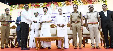 660 முன்னாள் சிறைவாசிகள் சுயதொழில் தொடங்க ரூ.3.30 கோடி நிதி: முதல்வர் மு.க.ஸ்டாலின் வழங்கினார்