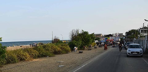 நீலாங்கரை கடற்கரை