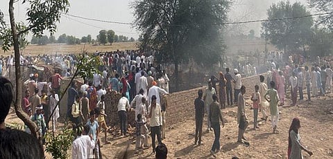 ராஜஸ்தானில் வீட்டின் மீது விழுந்து நொறுங்கிய போர் விமானம் - 2 பெண்கள் உள்பட மூவர் உயிரிழப்பு