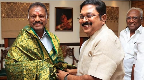 சென்னையில் அமமுக பொதுச் செயலாளர் டிடிவி தினகரனுடன் ஓ.பன்னீர்செல்வம் சந்திப்பு