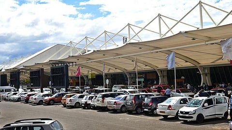 கோவை விமான நிலையத்தில் கூடுதல் வாகனங்களை நிறுத்த புதிய இடவசதி