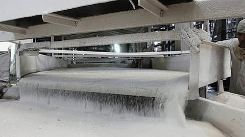 தனியார் சர்க்கரை ஆலை தொழிலாளருக்கு ஊதிய உயர்வு ஒப்பந்தம் கையெழுத்து: ரூ.2,500 முதல் ரூ.3,500 வரை கிடைக்கும்