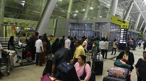 சென்னை | விமான நிலையத்தில் ரூ.2 கோடி மதிப்புள்ள தங்கம் பறிமுதல்