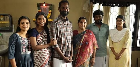 குட் நைட்: திரை விமர்சனம்