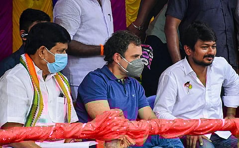 “பாசிஸ்டுகளின் வீழ்ச்சி தெற்கிலிருந்து தொடங்கியுள்ளது” - கர்நாடக தேர்தல் முடிவுகள் குறித்து உதயநிதி ஸ்டாலின்