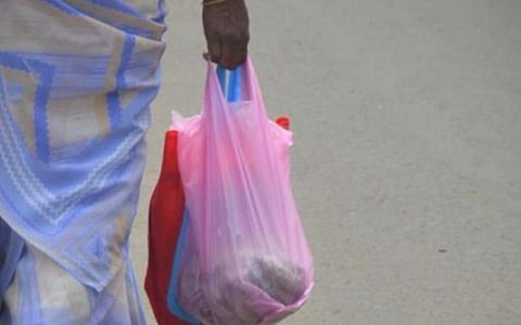 ஞெகிழிப் பயன்பாடு: தெளிவான அணுகுமுறை தேவை!