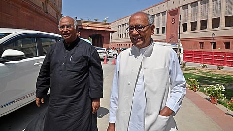 “இந்துத்துவா என்பது தர்மம் அல்ல; குண்டர்களின் கூட்டம்தான் பஜ்ரங் தளம்” - திக்விஜய சிங் விமர்சனம்