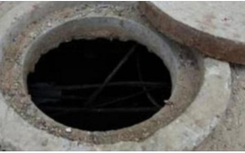 புழல் பகுதியில் கழிவுநீர் தொட்டியை சுத்தம் செய்தபோது விஷவாயு தாக்கி 2 தொழிலாளர்கள் உயிரிழப்பு