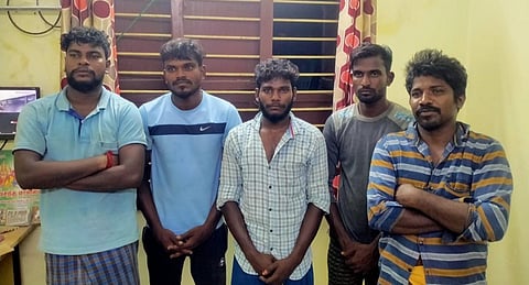 திருவாரூர் | தனியார் பேருந்து நடத்துனருக்கு கொலை மிரட்டல் விடுத்த 5 பேர் கைது