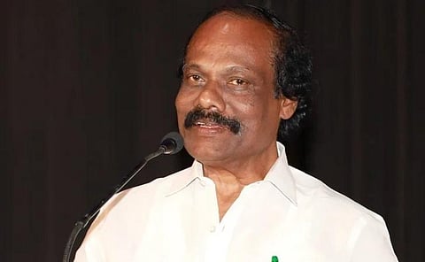 காரில் கருப்பு ஸ்டிக்கர், பம்பர்: திண்டுக்கல் லியோனிக்கு அபராதம் - போக்குவரத்து போலீஸார் நடவடிக்கை