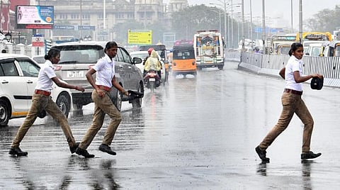 தமிழகத்தில் 4 நாள் மழை - வானிலை ஆய்வு மையம் தகவல்