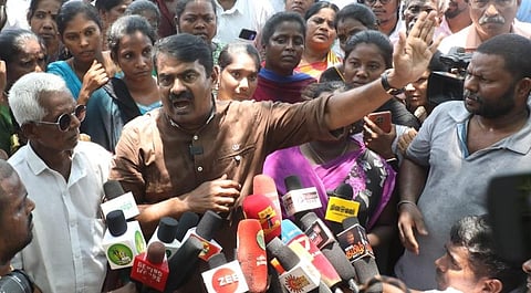 குன்றத்தூரில் செய்தியாளர்களைச் சந்தித்த சீமான்