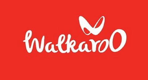 குறைந்த விலையில் பிரீமியம் தரத்தில் ஆண்களுக்கான வாக்கரூ பிளஸ் புதிய வகை காலணிகள் அறிமுகம்