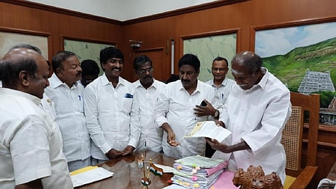 புதுச்சேரியில் சிபிஎஸ்இ-க்கு மாறும் அரசுப் பள்ளிகளில் தமிழ் மொழிப் பாடம் கட்டாயம்: முதல்வர் ரங்கசாமி