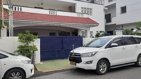 கரூரில் 8 நாட்களாக நடைபெற்று வந்த வருமான வரி சோதனை நிறைவு