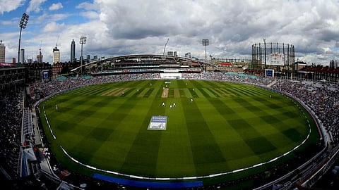 ஓவல் மைதானம்