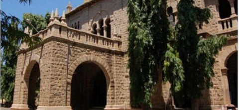 மதுரை மீனாட்சி அரசினர் மகளிர் கல்லூரியில் மாணவிகள் சேர்க்கைக்கான 2ம் கட்ட கலந்தாய்வு அறிவிப்பு