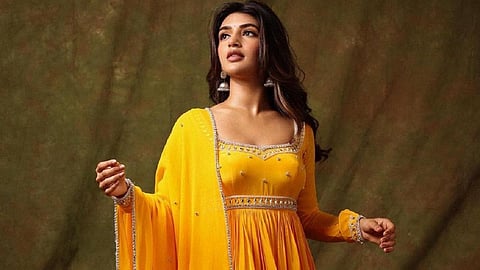 தமிழில் நடிக்க ஸ்ரீலா மறுப்பு?