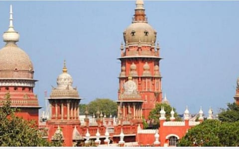 வெளிநாடுகளில் இருந்து வர்த்தக பயன்பாட்டுக்காக நாய்களை இறக்குமதி செய்ய விதிக்கப்பட்ட தடை ரத்து