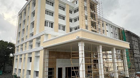 குடியரசு தலைவர் நேரம் ஒதுக்காததால் கிண்டி கலைஞர் நூற்றாண்டு மருத்துவமனையை முதல்வரே திறக்க முடிவு?